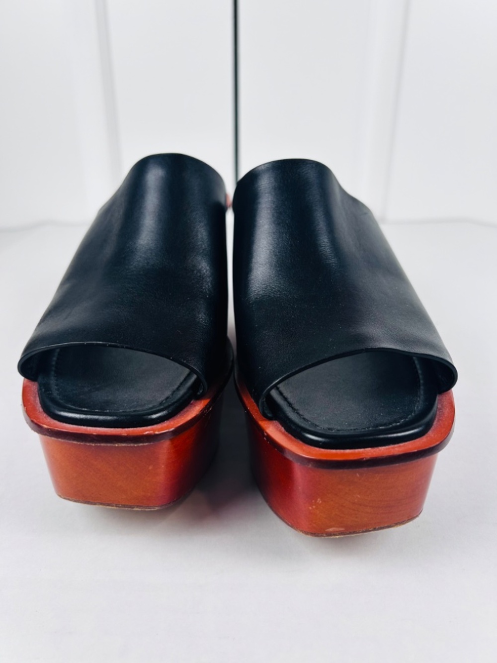 MICHAEL KORS Collection  Leather Wood Wedge Platform Mule Sandal Shoe 7.5 EUR 38 - Picture 2 of 15